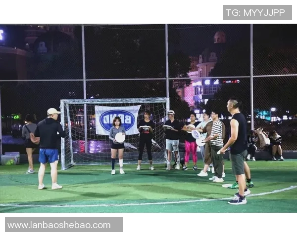 杭州飞盘队技术革新引发热议探索飞盘运动的新未来与发展方向