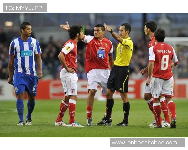 墨西哥与威尔士激战正酣精彩赛事直播回顾与分析 墨西哥与威尔士激战正酣精彩赛事直播回顾与分析