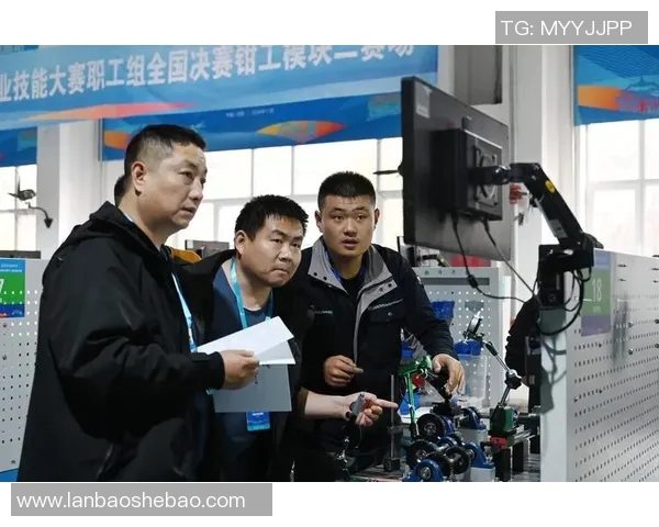 崔永熙:从普通青年到时代先锋的奋斗历程与心路历程 崔永熙:从普通青年到时代先锋的奋斗历程与心路历程