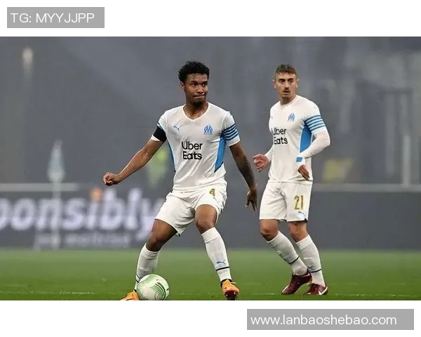 热苏斯的崛起与挑战：从巴西天才到欧洲足坛新星的奋斗之路