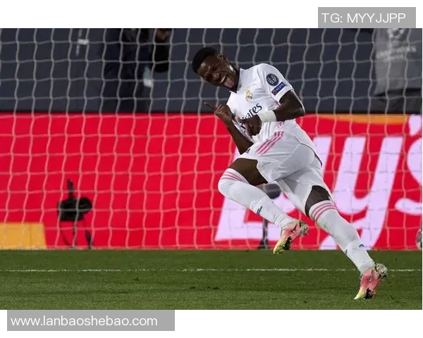 维尼修斯:从青涩小将到世界足球舞台的璀璨明星之路 维尼修斯:从青涩小将到世界足球舞台的璀璨明星之路