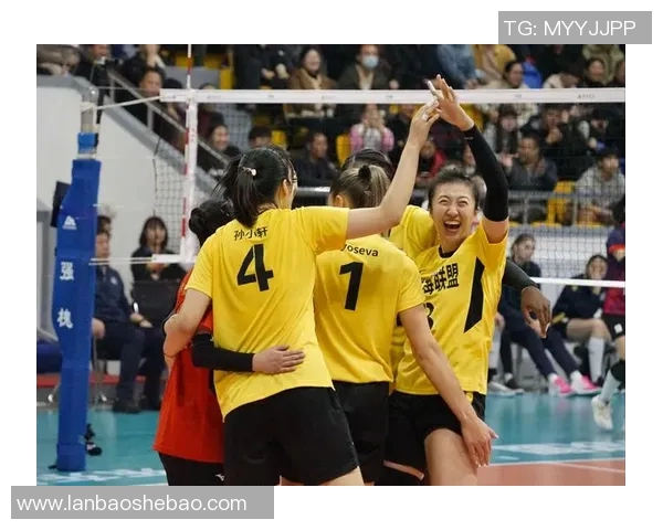 2017年山东女排与天津女排巅峰对决精彩瞬间回顾与分析 2017年山东女排与天津女排巅峰对决精彩瞬间回顾与分析