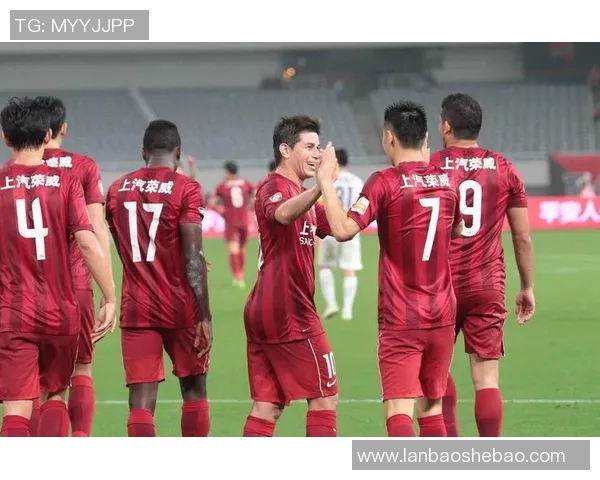 2017年鲁能与上港激战直播回顾精彩瞬间与赛后分析 2017年鲁能与上港激战直播回顾精彩瞬间与赛后分析